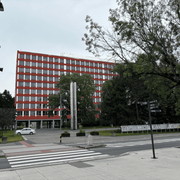 Falun red barevný fotovoltaický panel Solaxess - Image 3